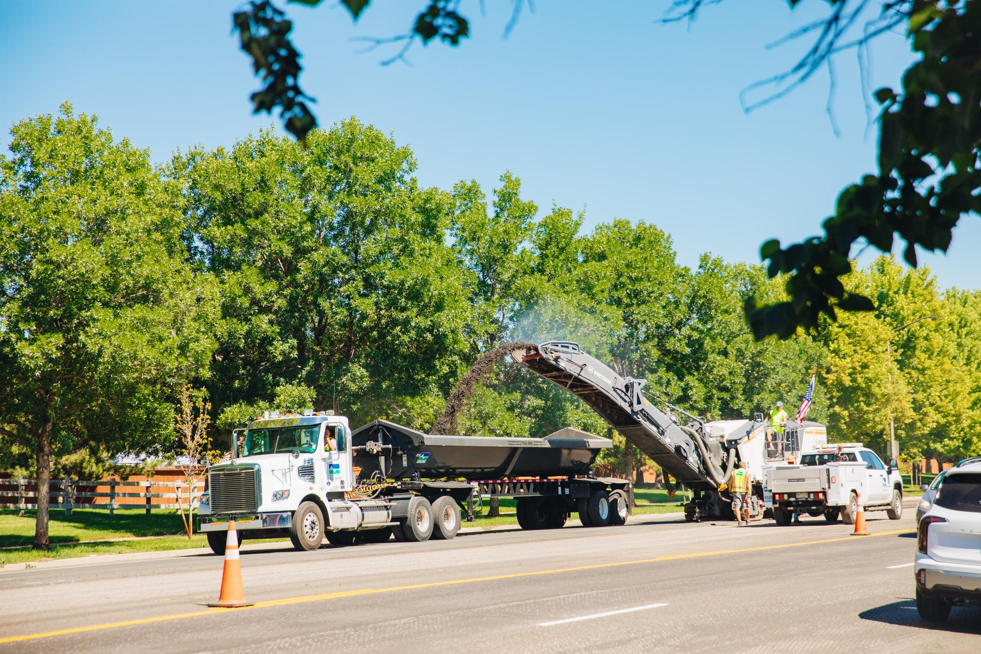 Public Works crews milling on Taft Avenue.